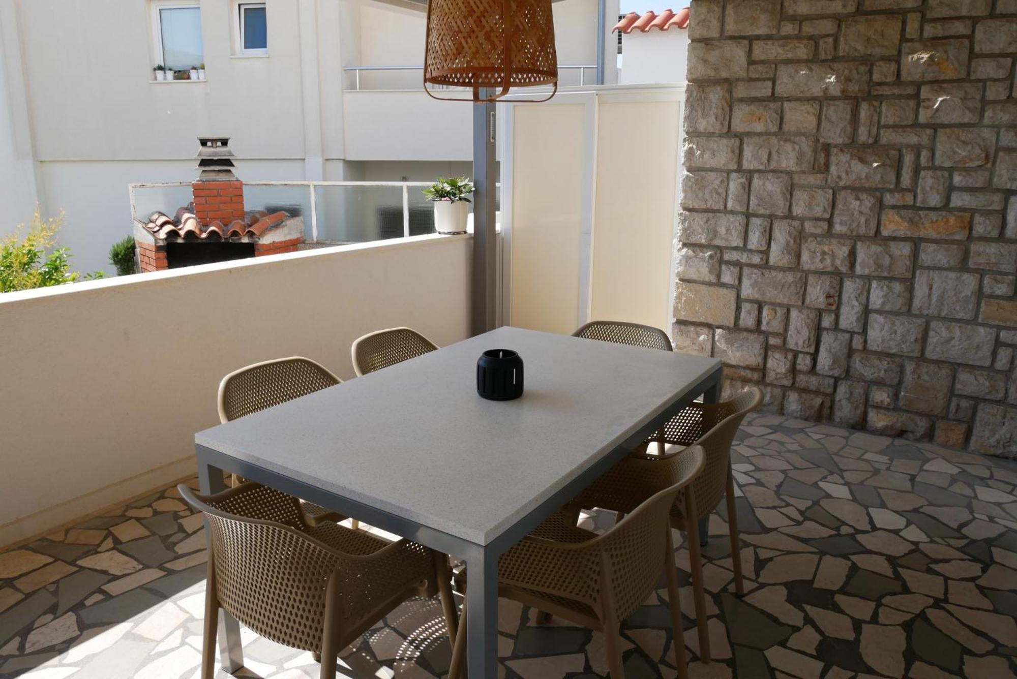 Apartman House Juric Primosten